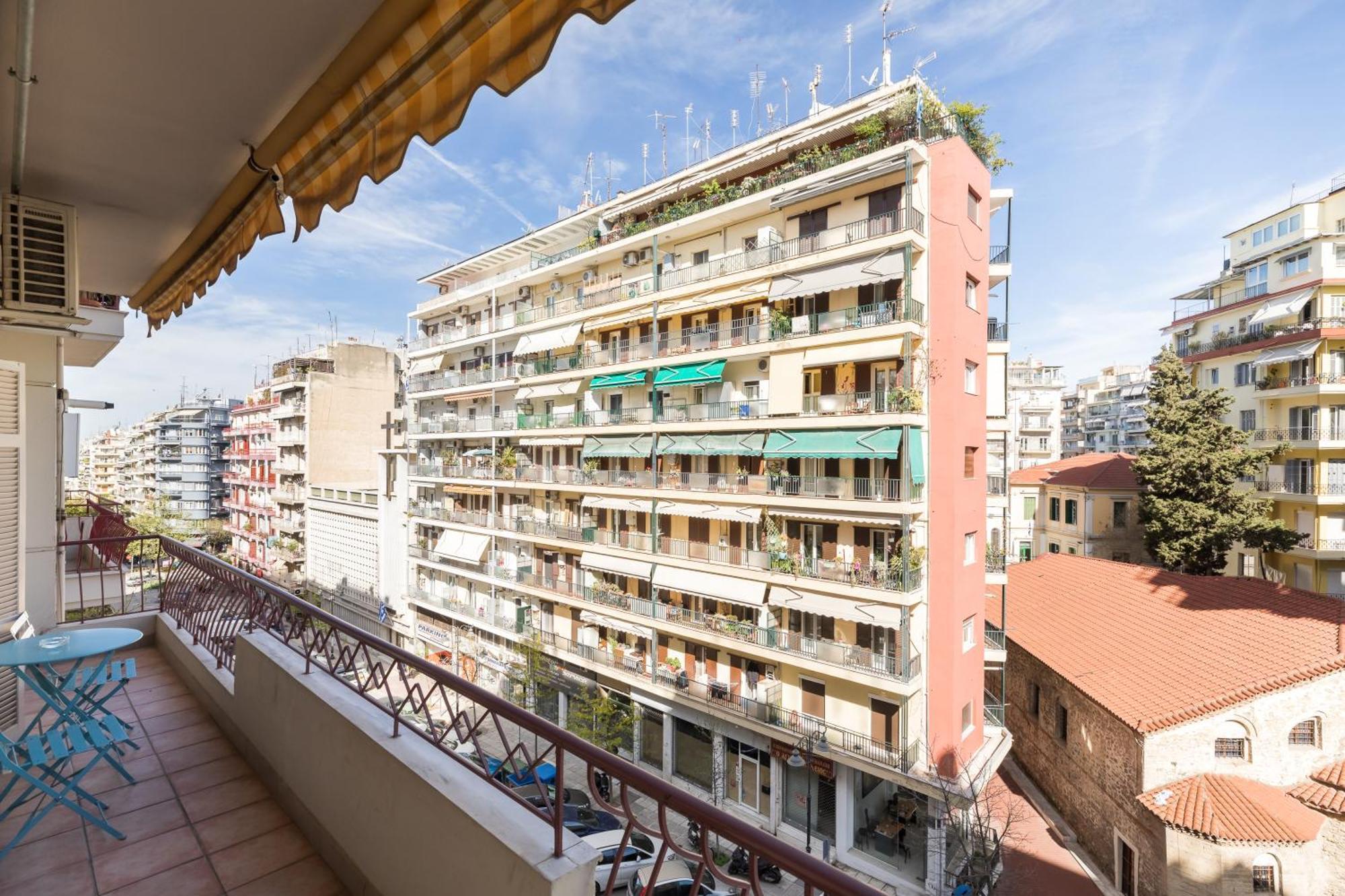 Danae By Halu! 2-Bedroom Apartment In The Center เทสซาโลนิกิ ภายนอก รูปภาพ