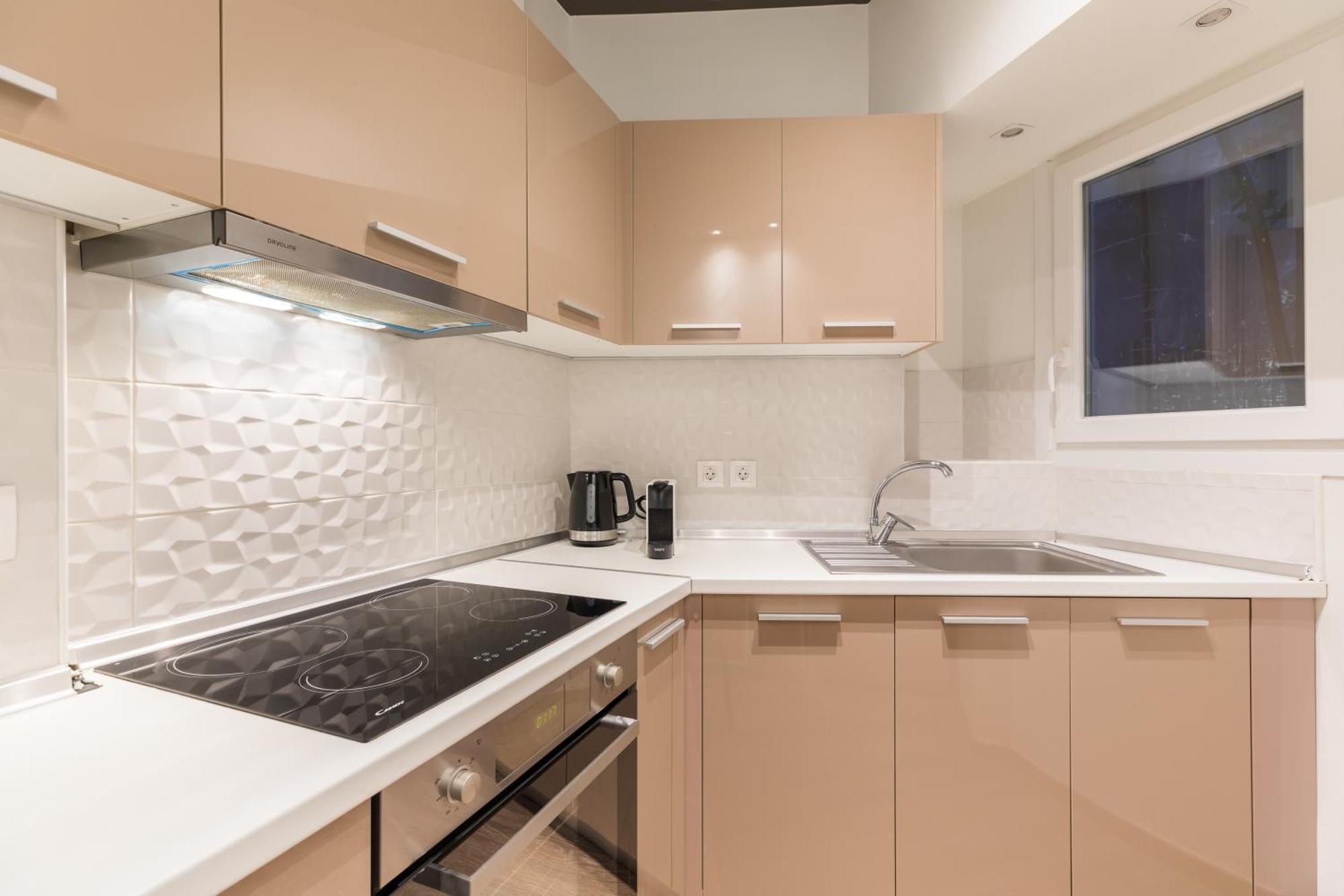 Danae By Halu! 2-Bedroom Apartment In The Center เทสซาโลนิกิ ภายนอก รูปภาพ